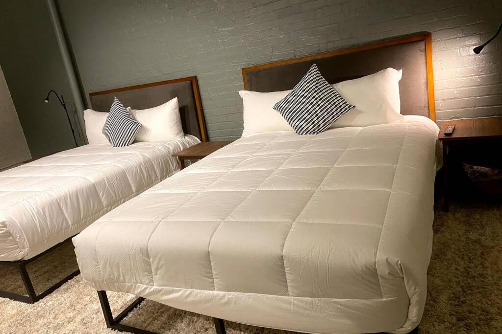 3E-Spacious 2 Bedroom In Oakland, Sleeps 8 피츠버그 외부 사진